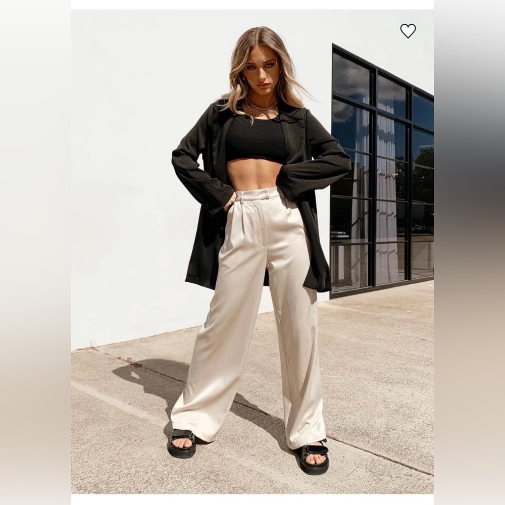 Princess Polly Wide-Leg Satin Pleated High-Rise Relaxed Trousers Pants 2 Tan